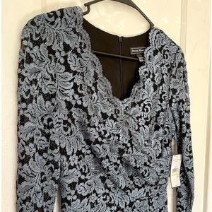 NWT - Jessica Howard Glitter Sheath Dress